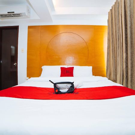 Reddoorz Near Bambang Station Hotel Manila Bagian luar foto